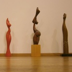 Alexandrov Michael - Frauenfiguren aus Holz
